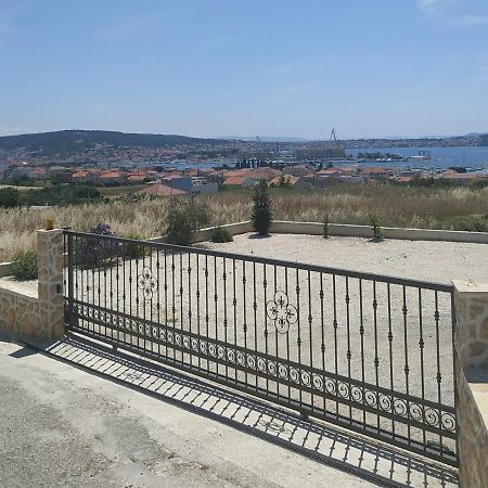 Apartment Nives Trogir Buitenkant foto